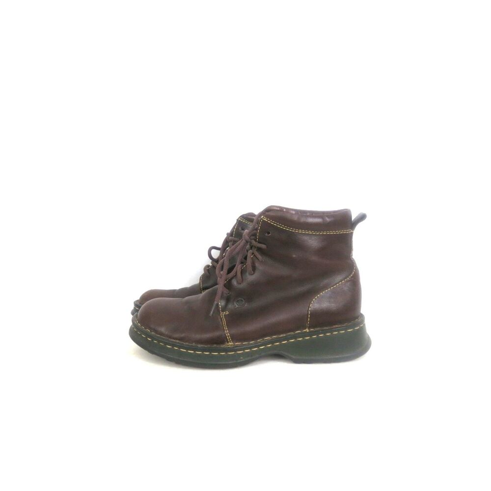 dark Brown BORN Lace up Leather Ankle Boots Women's Size 8.5